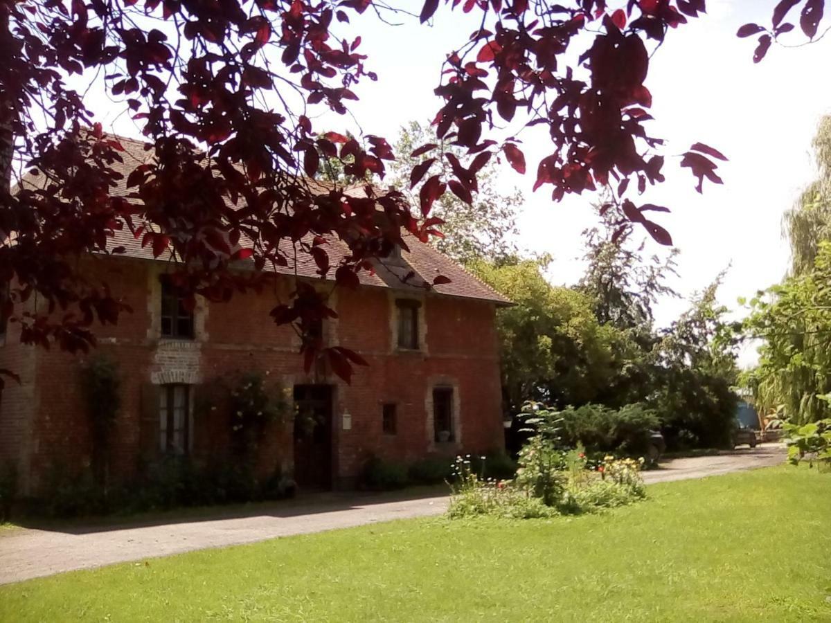 La Ferme Des Vignes Hotot-en-Auge Exterior foto